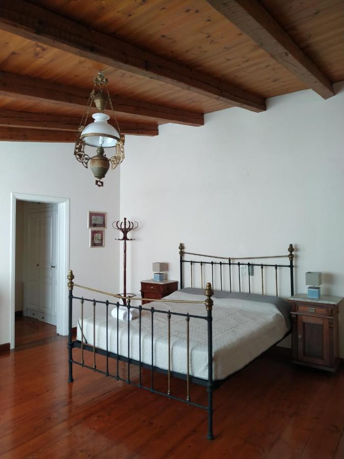 Liknon Guesthouse Villa Galaxídhion Buitenkant foto