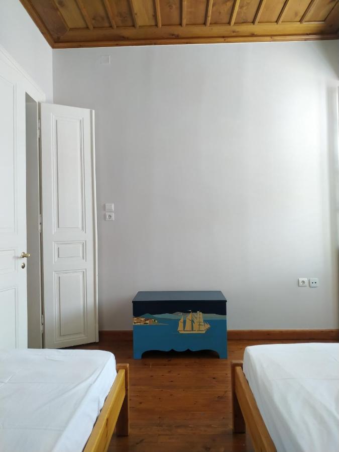 Liknon Guesthouse Villa Galaxídhion Buitenkant foto